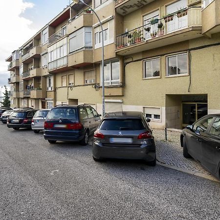 Whome Peaceful Alges Family Home Away From City Noise Lisbona Esterno foto