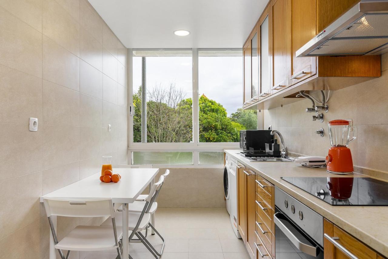 Whome Peaceful Alges Family Home Away From City Noise Lisbona Esterno foto
